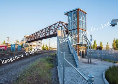 China Stadt-besichtigende vorfabrizierte Fußgängerbrücken-Stahlkonstruktion Skywalk-Handlauf-Metallbrücke zu verkaufen