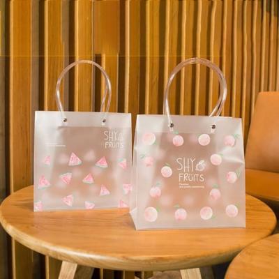 China Recyclable Custom Logo PP Material Promotional Gift Bag PP Material Frosted Shopping Transparent Plastic Bag for sale