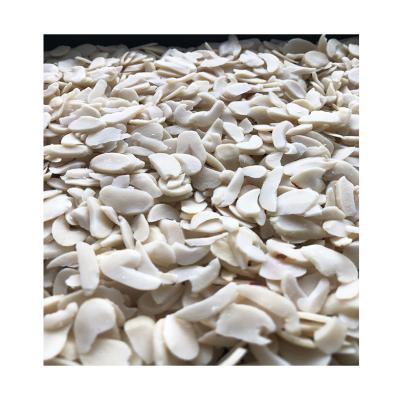 China Fresh Chinese Bulk Raw Peanuts Splits Sliced ​​Peanut Kernel for sale