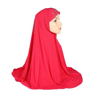 China Muslim Scarf Amira Hijab Scarves Women Islamic Hijab Latest Design Hijab Plain Scarf Solid Color Viable Hot Drilling for sale