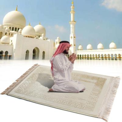 China Best Viable Wholesale Price Embossed Embossed Blanket Prayer Mat Muslim Prayer Blanket Muslim Worship Mat for sale