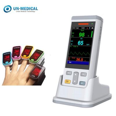 China PC100 Metal Hospital Equipment Medical Products NIBP Handheld Monitor for Adult/Veterinarian for sale