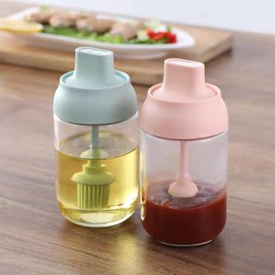 China Viable Wholesale 250ml Salt Pepper Glass Spice Bottle Lid Spoon Plastic Spice Jars for sale