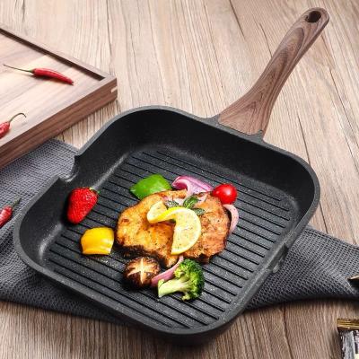 China Viable Die Cast Aluminum Skillet Stick Non Cooking Kitchen Tools for sale