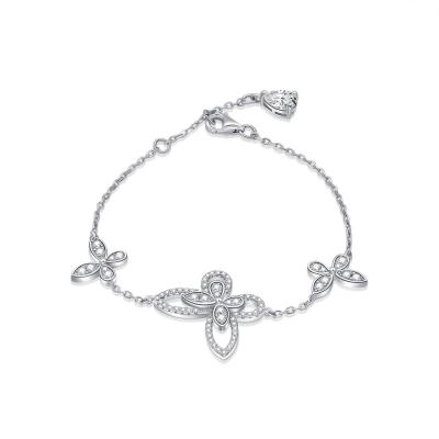 China New 925 Sterling Silver Diamond Butterfly Chain bracelet 2021 romantic hot sale for sale