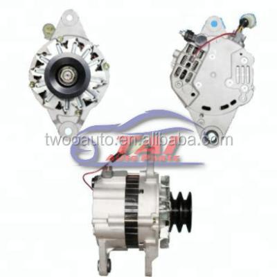 China For Isuzu 10PE1 Engine Parts High Performance Alternator For Isuzu 10PE1 Engine With High Quality for sale