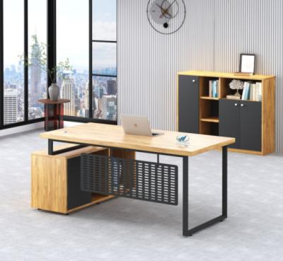 China New Design Office Furniture Walnut Frame High Quality Minimalist Convertible Metal Frame Commercial Executive Lshape Table for sale