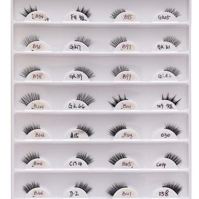 China Hot Selling 3d Natural Fluffy False Eyelashes Light Mini False Lashes In Middle East Market for sale