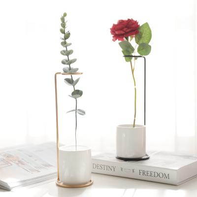 China Modern Minimalist Vase Metal Flower Stand Metal Vases Nordic White Ceramic Decor Vases For Dining Room Decor for sale