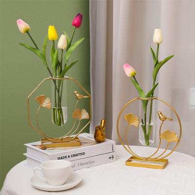 China Nordic Glass Vase For Flowers Nordic Glass Flower Vase With Metal Stand Flower Stand Geometric Metal Vase For Home Decoration for sale