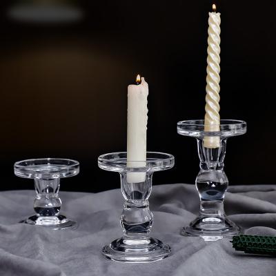 China Home Decor Candle Holder Pillar Candle Clear Glass Candle Holder Wedding Centerpieces Candlestick for sale