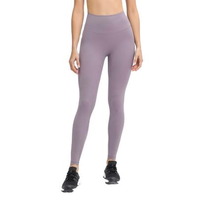 China Europe 2021 Breathable And USA T-Line New Invisible Yoga Pants Double Side Matte Tight Hip Peach High Waist Capris for sale