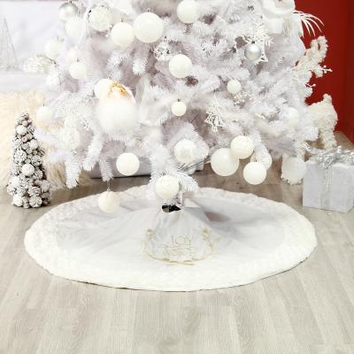 China 2021 Hot Selling White Christmas Tree Decorations Christmas Tree Skirt Plush Toy Christmas Tree Bottom Skirt for sale