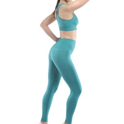 China Women's Tight Yoga Sets Of Breathable Gym Leggings for sale