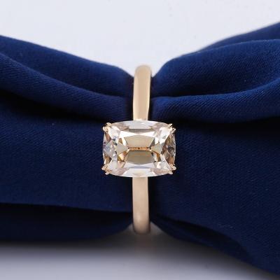 China Fashionable Jovovasmile 2 Carat 7*8mm Old Mine Cut 18K Yellow Gold Moissanite Wedding Ring For Woman Engagement for sale