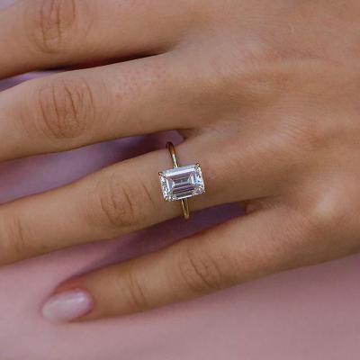 China Jovovasmile Trendy 3 Carat Center Yellow Gold Moissanite Wedding Ring (1.37 Ratio) 10x7MM Emerald Cut 18K For Women Engagement for sale