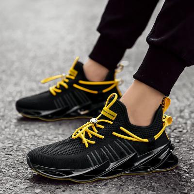 China New Style Fashion Sneaker Breathable Shoes Mesh Breathable Running Shoes For Men Sport 2020 for sale