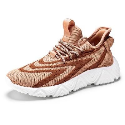 China 2020 Wholesale Breathable Flight Woven Jogging Athletic Shoes Outdoor Sports Running Sneakers For Men for sale