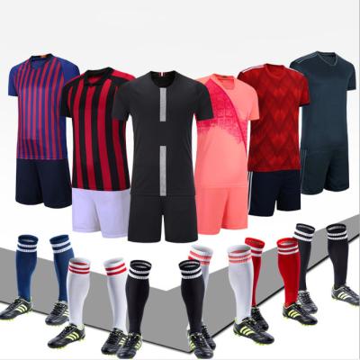 China 100% Customized Quick-Drying Polyester Jersey Custom Made Club Football Uniform Quick-Drying Soccer Jersey Shorts Set Youth Training Sports Wear for sale