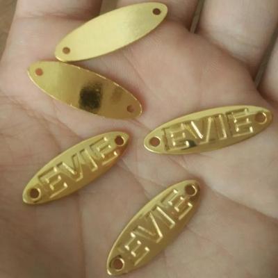 China 1000PCS Washable Label, 3*1 Cm Metal Sewing Labels Custom Color Oval Gold Zinc Alloy Hands for sale