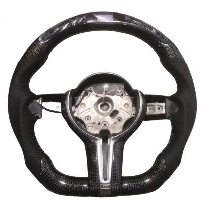 Cina Volante in fibra di carbonio BMW con pelle perforata per M3 M5 F20 F22 F30 F31 F36 in vendita