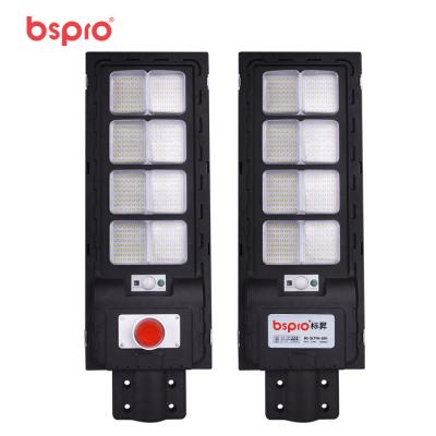 China ROAD 300W 500W Waterproof Industrial Bspro Timer IP65 Light Control Integrated Solar Outdoor Street Lights for sale