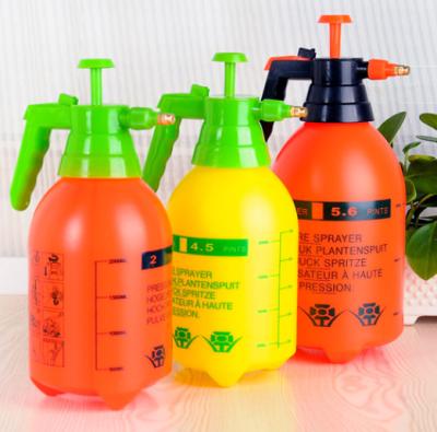 China 2L Garden Hand Pump Pressure Sprayer Spray Kettle Home Garden Kettle Watering Pot Orange for sale