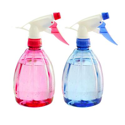 China Garden Flower Plants Watering Cleaning Garden Tool 500ml Plastic Perfume Atomizer Spray Refillable Bottle Lotion Spray Bottle for sale