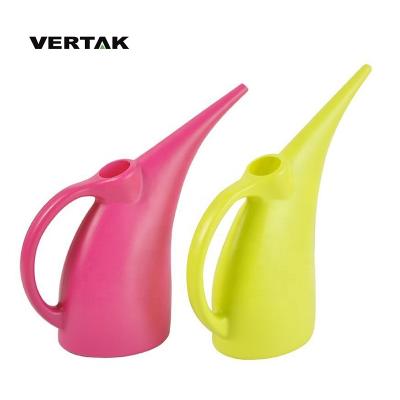 China VERTAK 3L Plastic Garden Watering Cans Indoor Outdoor Watering Pot for sale