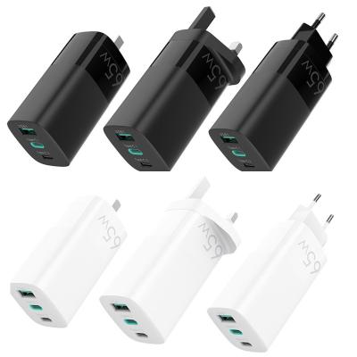 China Travel USB C Wall Charger 65W 3 Port Palladium 3.0 GaN Fast Charger Foldable Power Adapter For MacBook Pro for sale