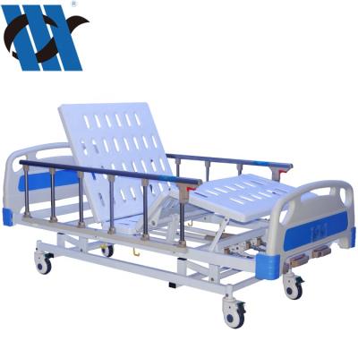 China Hospital YC-T3611L(I) 3 Years Warranty Customized Crank Manual Hospital Bed Color 3 for sale