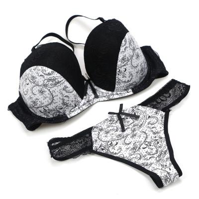 China OEM Print Breathable Bra Brief Sets Plus Size Underwear DD Bras Set For Large Women for sale