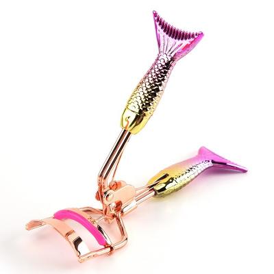 China Electroplating+Electrophoresis+Plating Handle Rose Gold Mermaid Eyelash Curler Makeup Mini Eyelash False Eyelash Curling Auxiliary for sale