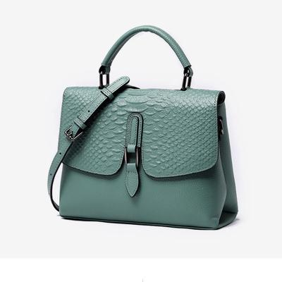 China Genuine Lady Elegent Woman Ladies Handbag Cowhide Leather Woman Shoulder Bag OEM Fish Pattern Pressed Handbag for sale