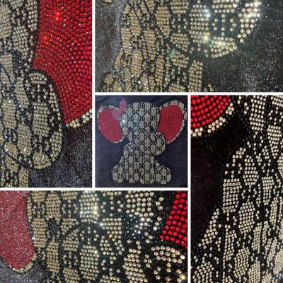 China Hot Selling Handmade Glass Rhinestone Flatback Applique Crystal Gold And Silver Trim By The Yard For Bridal Sash Sash for sale