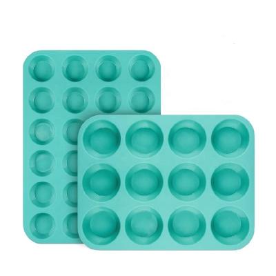 China 12 Cup Egg Muffin Tray Silicone Baking Set Sustainable Reusable Silicone Baking Pan Cups for sale