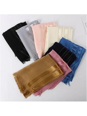 中国 Cotton Muslim Clothing Hijab All Season Super Strong Absorption 販売のため