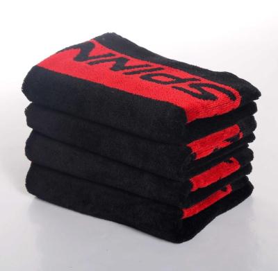 China Jacquard Sport Sweat Towel Quick Dry Water Absorbent Plain Dyed Pattern for sale