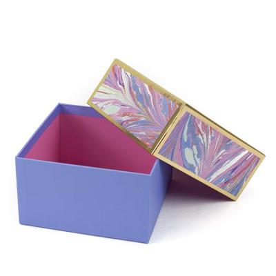 China 2019 New Design Recyclable Marble Flower Box Luxury Square Flower Box With Gold Stamp for sale