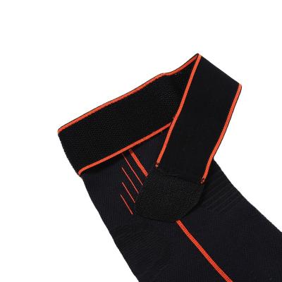 China Wholesale 2022 New Tennis Elbow Pain Syndrome Epicondylitis Lateral Brace Support Strap Breathable Elbow Guard Adjustable Golfer Pads for sale