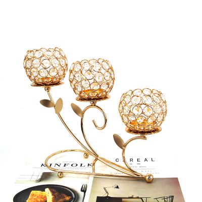 China ECO-frendly Modern Design Christmas Decoration Candle Holder Clear Crystal Gold For Sale for sale