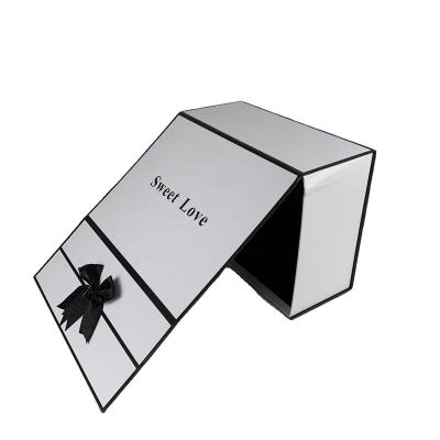 China Recyclable Double Side Printed Teardrop Zipper Airplane Easy Open Mailing Box With for sale