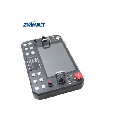 China ZKMANET2153UM 5KM 12V Mesh Network EOD UGV Remote Control With Double Screen à venda