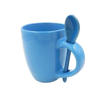 China Sustainable Colorful Glazed Ceramic Promotion Mug With Spoon In Handle for sale