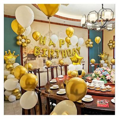 China Durable Happy Birthday Banner Decoration For Party Adult Men Women White Gold Latex Balloon Garland Arch Kit Decor for sale