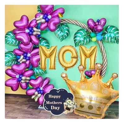 China Celebrate Mother's Day New Product Ideas On Sale Outdoor Mother's Day Balloons Foil Balloons Set With Pink Heart Shaped Metal Balloons for sale