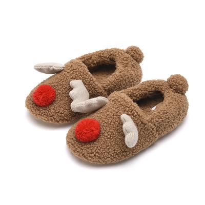 China Women Anti-slippery Red Indoor Flat Soft Home Slippers Cute Christmas Elk Reindeer for sale