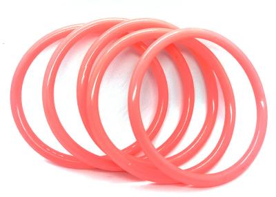 China De hittebestendige Zachte Ronde van Silicone RubberdieO-ringen met Verschillende Kleuren wordt gevormd Te koop