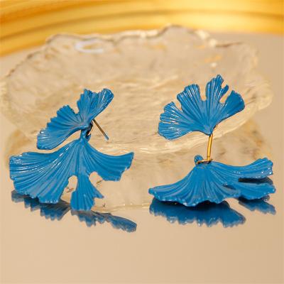 China Chunke TRENDY Wholesale Designer Inspired Asymmetrical Earrings Ginkgo Petal Dangle Earrings Women for sale