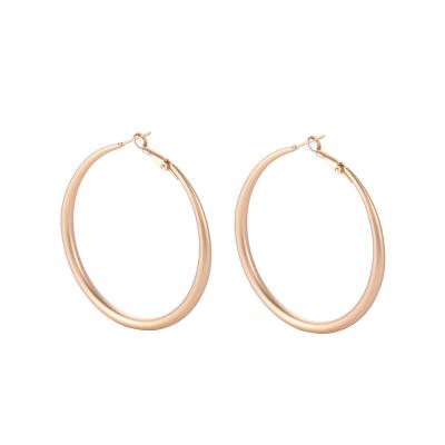 China CHUNKE Jewelry FASHIONABLE Minimalist 10K Gold Plated Alloy Circle O-Shaped Earrings For Women Party Daily for sale